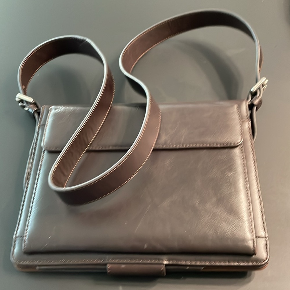 Best Motion Tablet Case Crossbody Brown Interior Card Slots Shoulder Strap